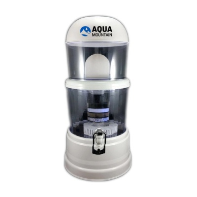 Fluoride reduction water filter fountain